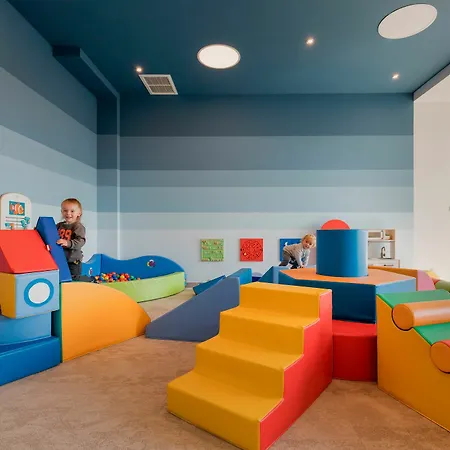 Park Design - M&m 아파트 코워브제크